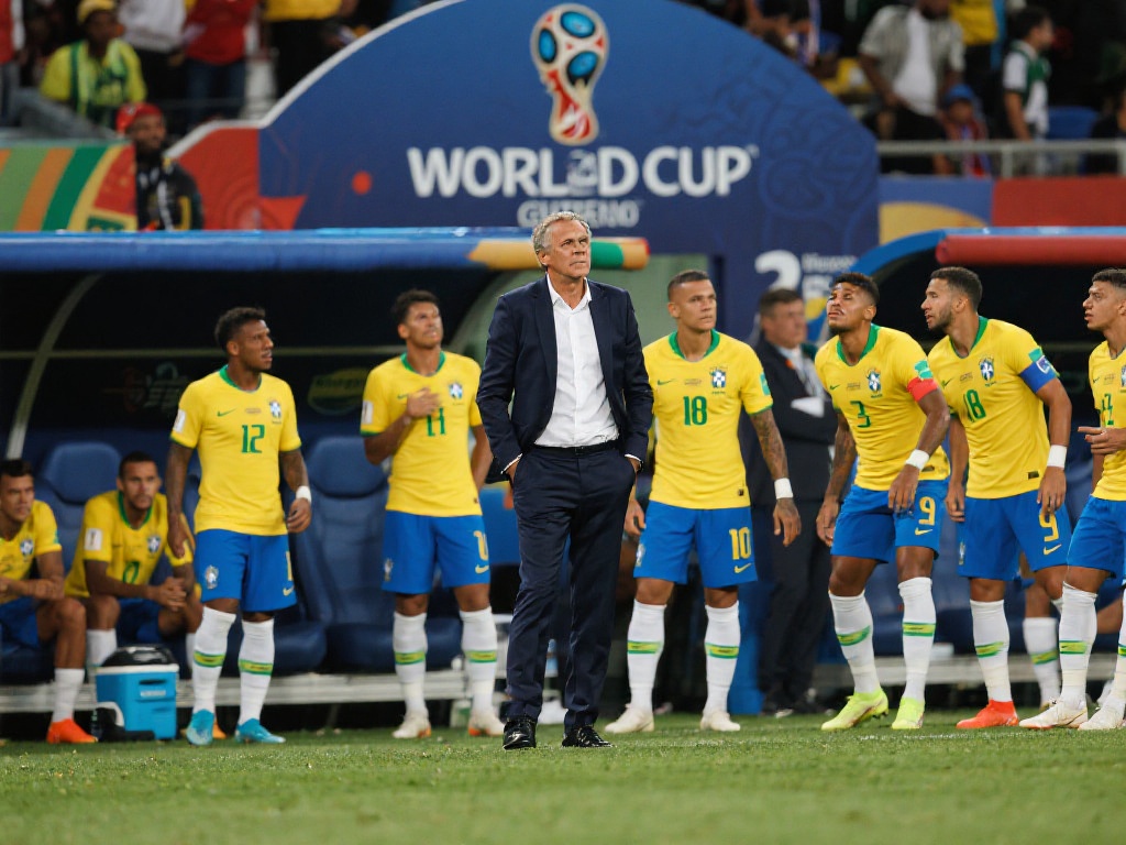 显落后于对 显落后于对